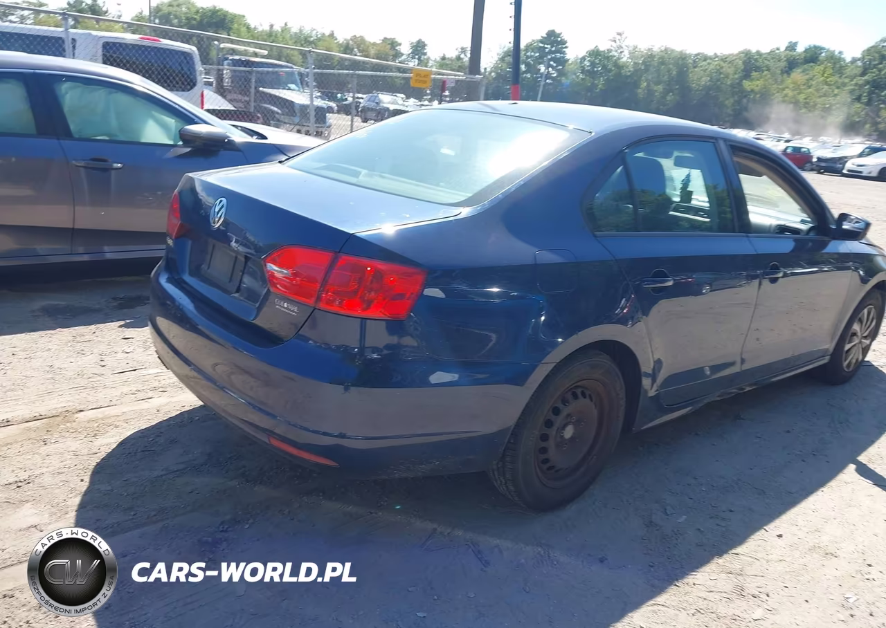 2014 Volkswagen Jetta 2.0L S VIN:3VW2K7AJ9EM376569 - 4