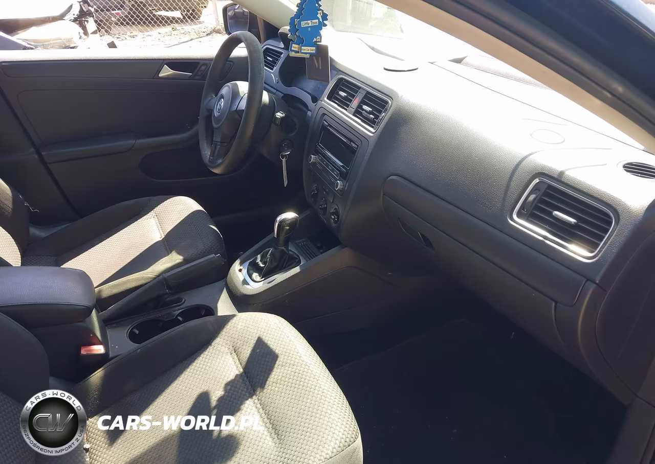 2014 Volkswagen Jetta 2.0L S VIN:3VW2K7AJ9EM376569 - 5