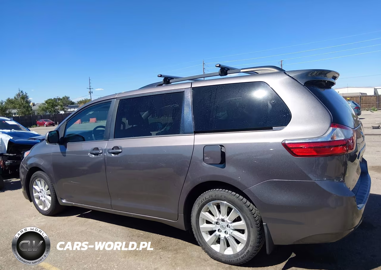 2015 Toyota Sienna Le 7 Passenger VIN:5TDJK3DC7FS112000 - 14