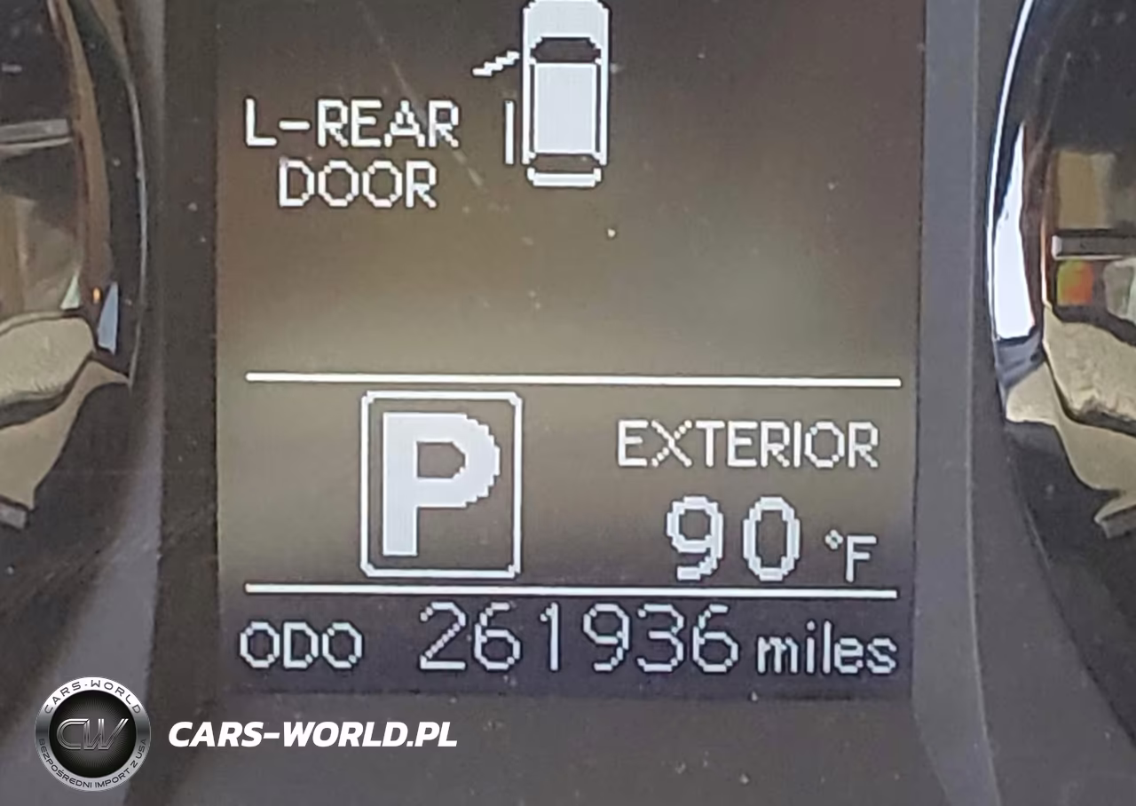 2015 Toyota Sienna Le 7 Passenger VIN:5TDJK3DC7FS112000 - 15
