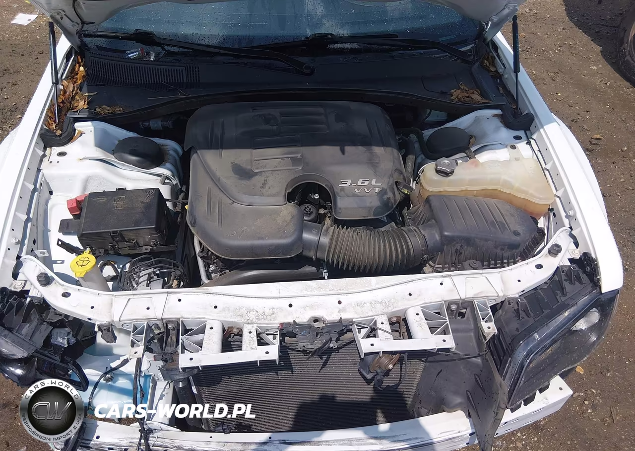 2023 Chrysler 300 300S VIN:2C3CCABGXPH524349 - 10