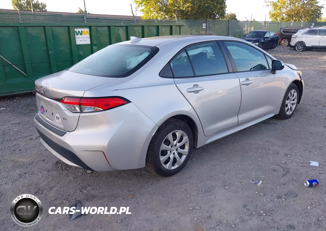 2020 Toyota Corolla Le VIN:5YFEPRAE8LP070307 - 4