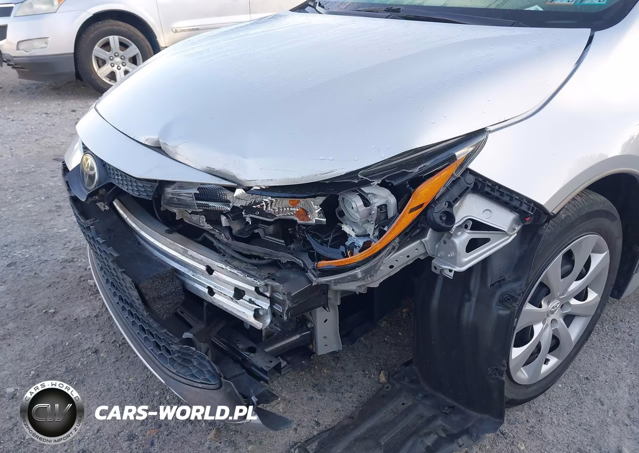2020 Toyota Corolla Le VIN:5YFEPRAE8LP070307 - 6