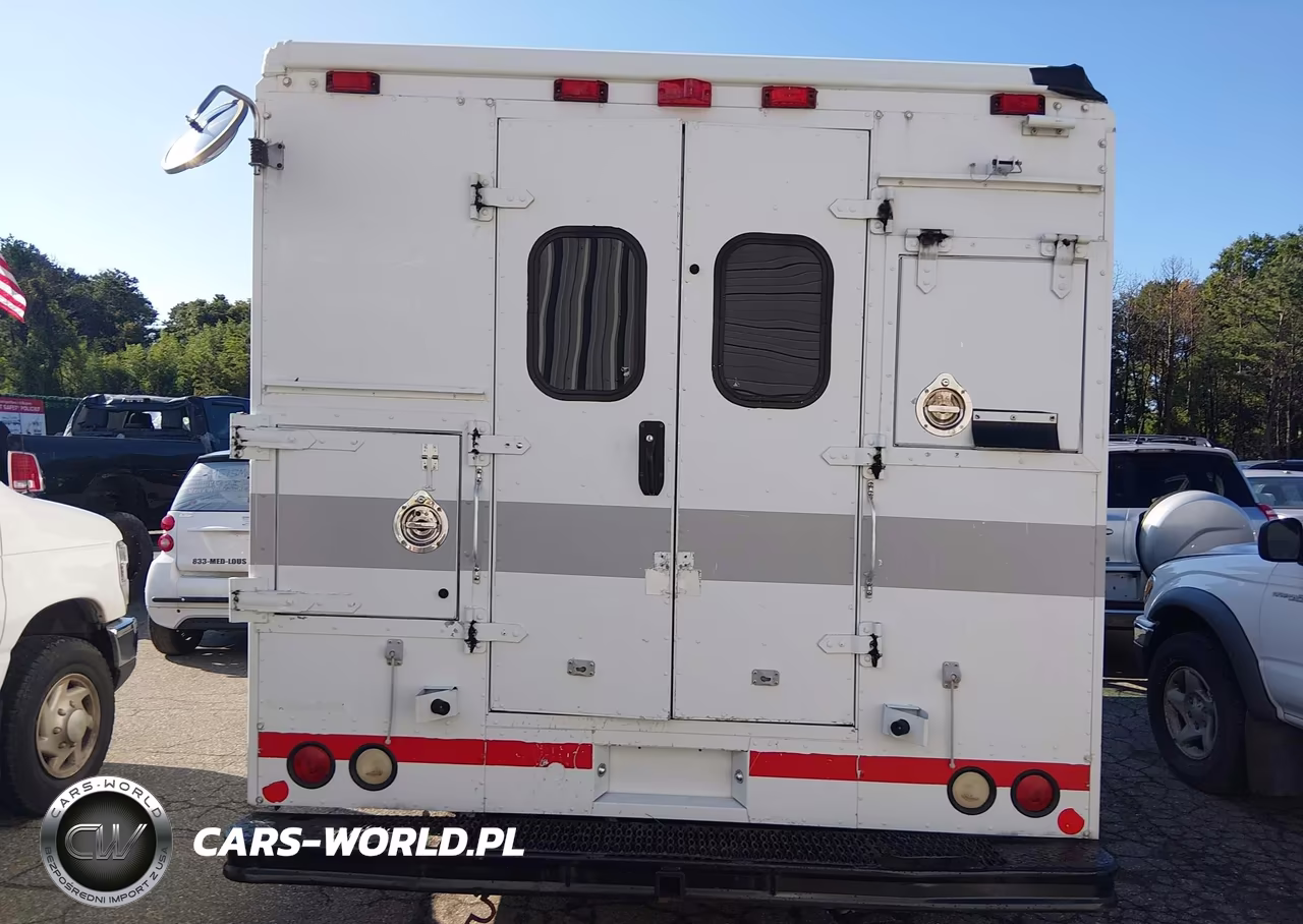 2009 GMC Savana Cutaway Work Van VIN:1GDJG31KX91123809 - 15
