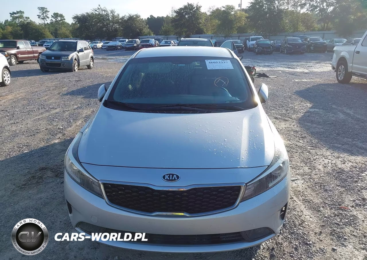2017 Kia Forte Lx VIN:3KPFK4A79HE038191 - 6