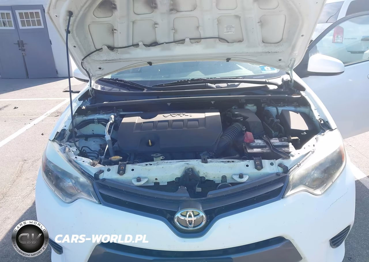 2016 Toyota Corolla Le VIN:2T1BURHE0GC599810 - 10
