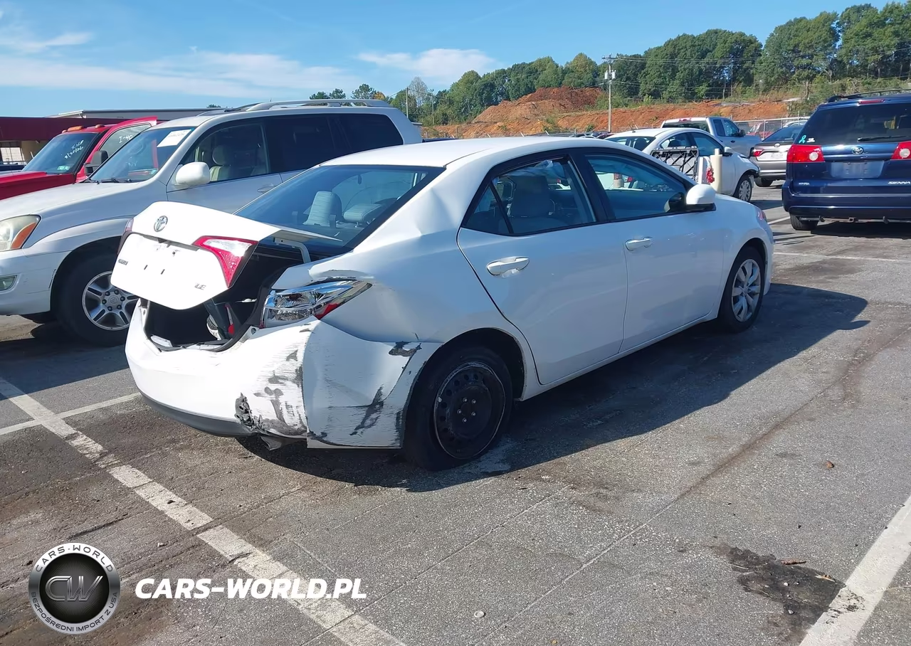 2016 Toyota Corolla Le VIN:2T1BURHE0GC599810 - 4
