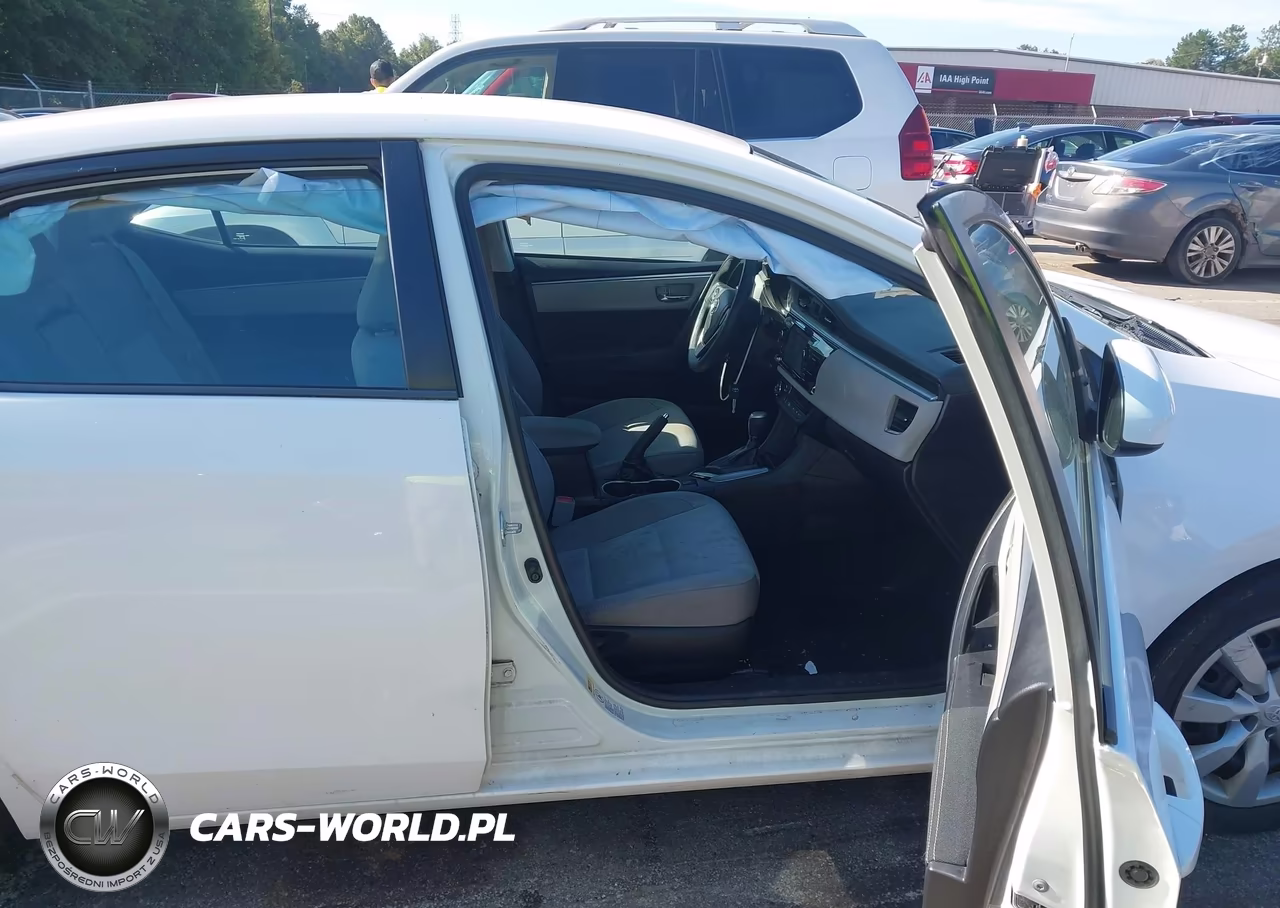 2016 Toyota Corolla Le VIN:2T1BURHE0GC599810 - 5