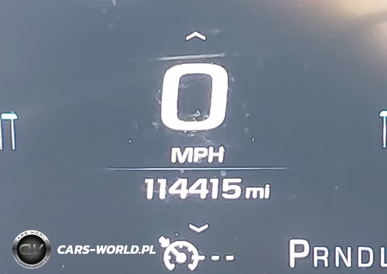 2017 GMC Sierra 2500Hd Denali VIN:1GT12UEY8HF224047 - 16