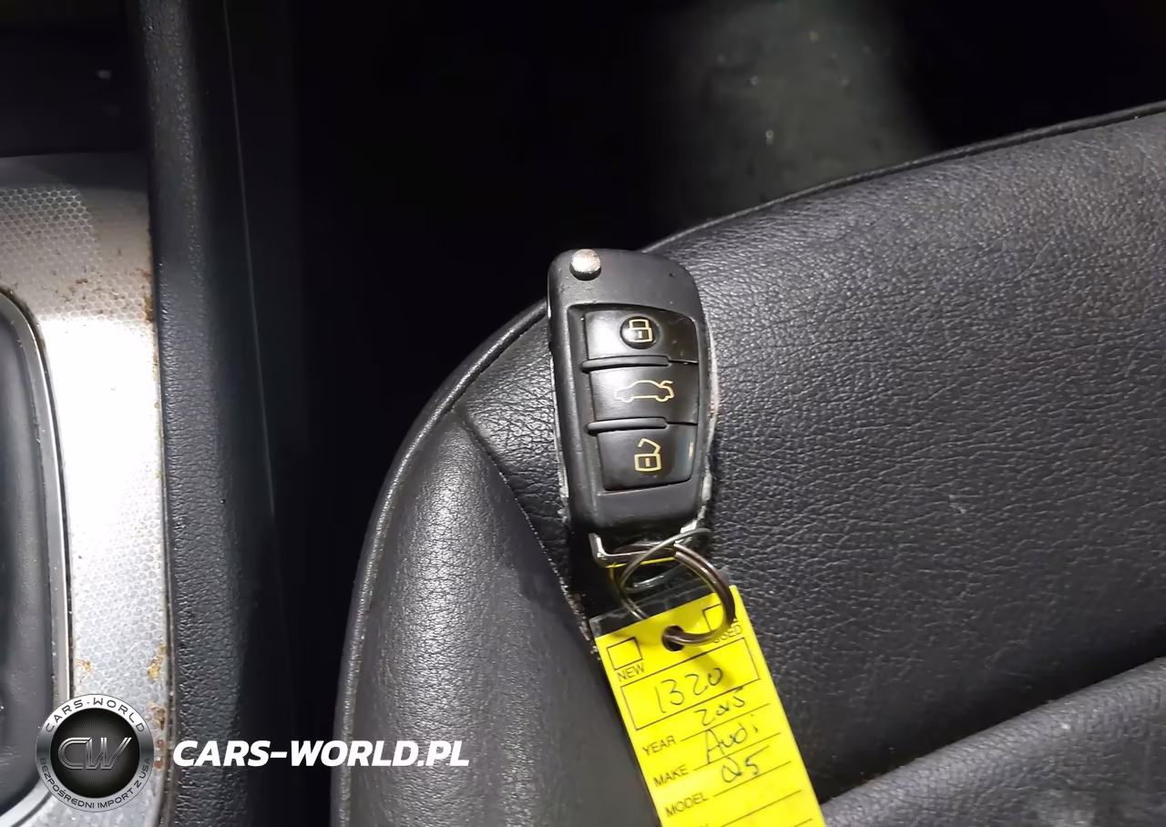 2015 Audi Q3 2.0T Premium Plus VIN:WA1EFCFS6FR005863 - 11
