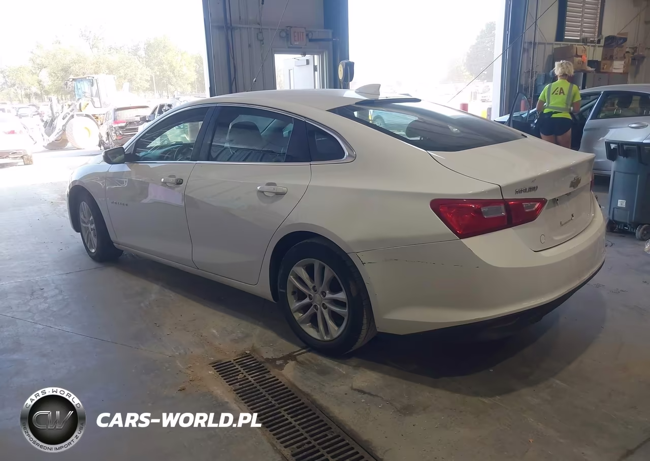 2016 Chevrolet Malibu 1Lt VIN:1G1ZE5ST2GF266519 - 3