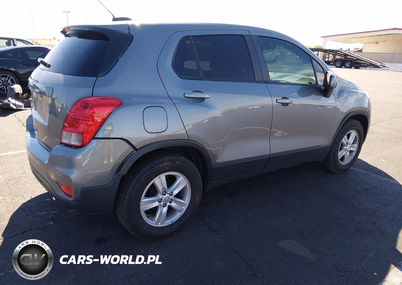 2020 Chevrolet Trax Fwd Ls VIN:3GNCJKSB5LL331742 - 4