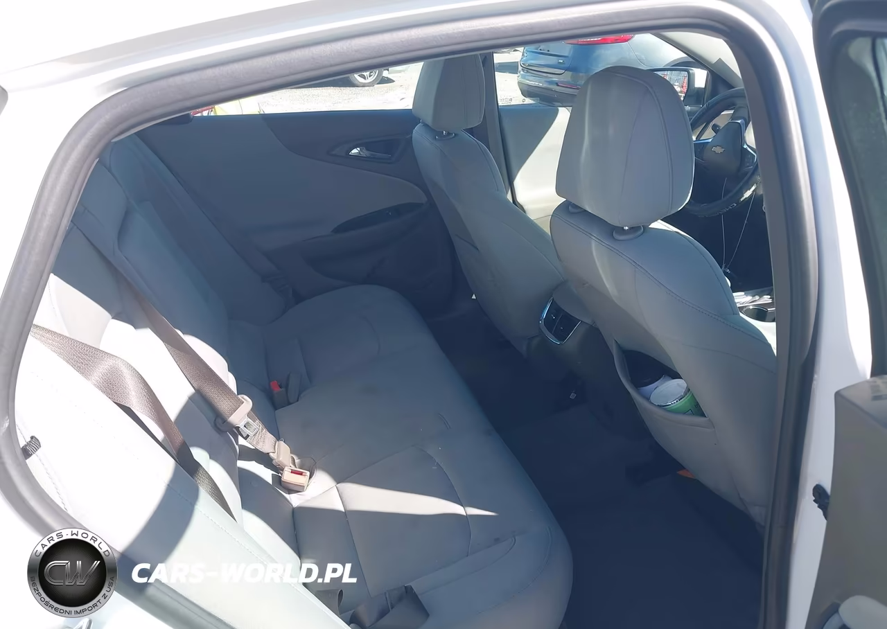2019 Chevrolet Malibu Lt VIN:1G1ZD5ST4KF108243 - 8