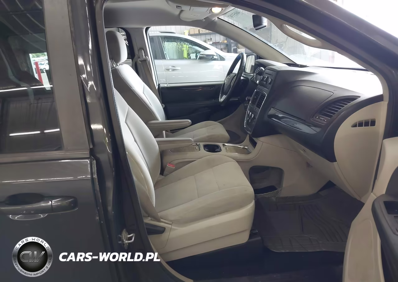 2012 Dodge Grand Caravan Sxt VIN:2C4RDGCG4CR243561 - 5