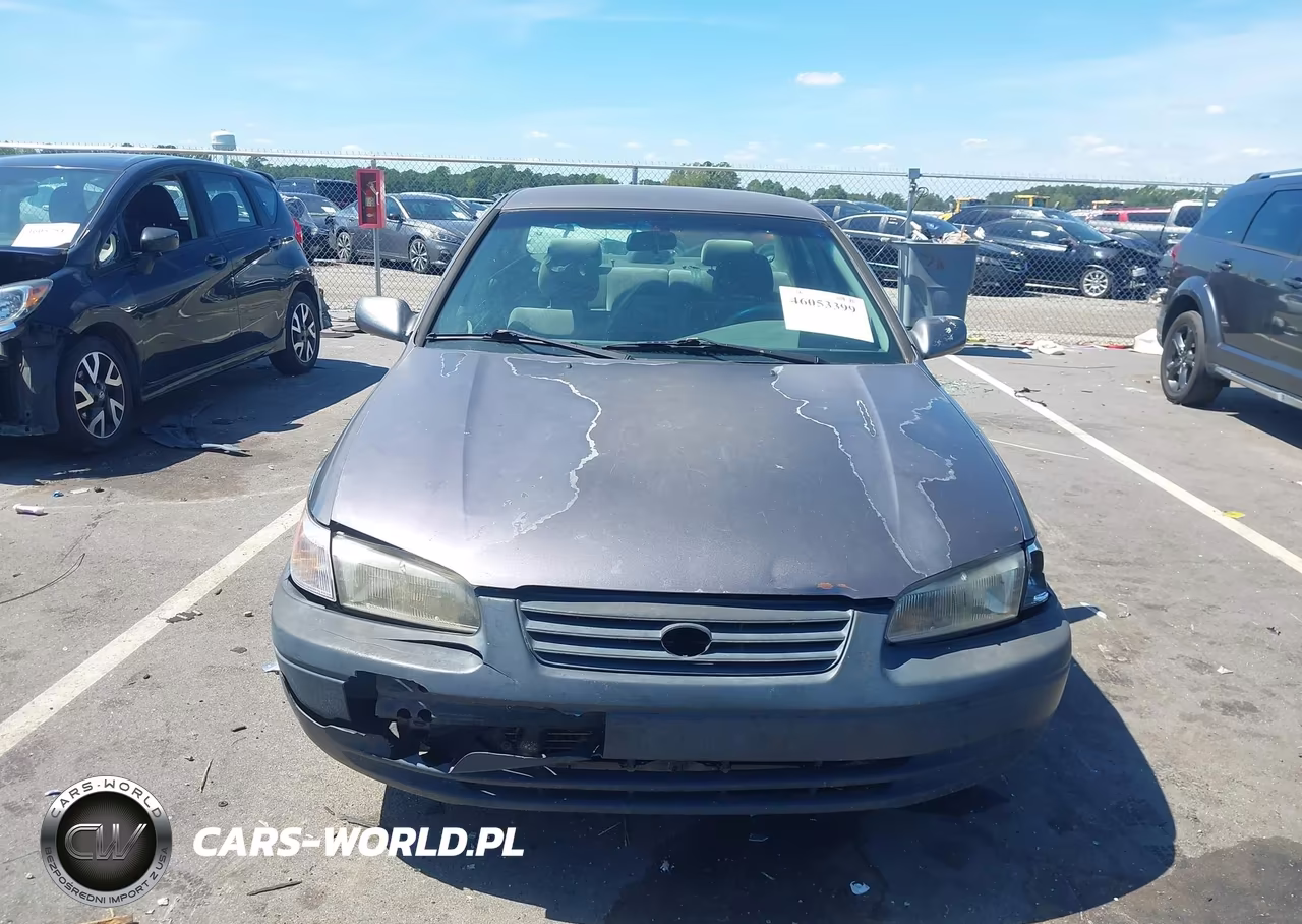 1997 Toyota Camry Le VIN:JT2BG22K4V0025515 - 12