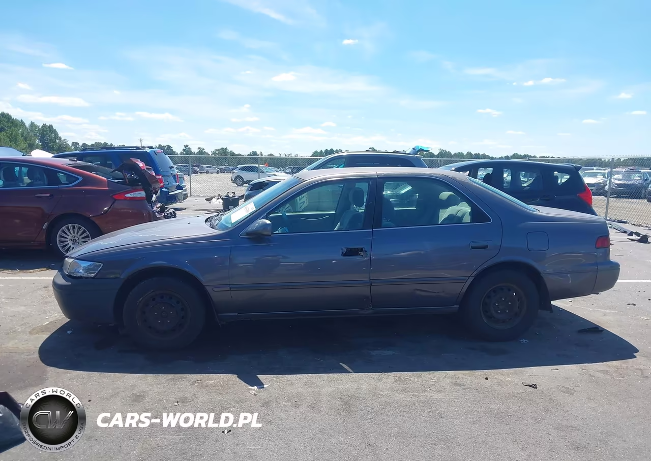 1997 Toyota Camry Le VIN:JT2BG22K4V0025515 - 14
