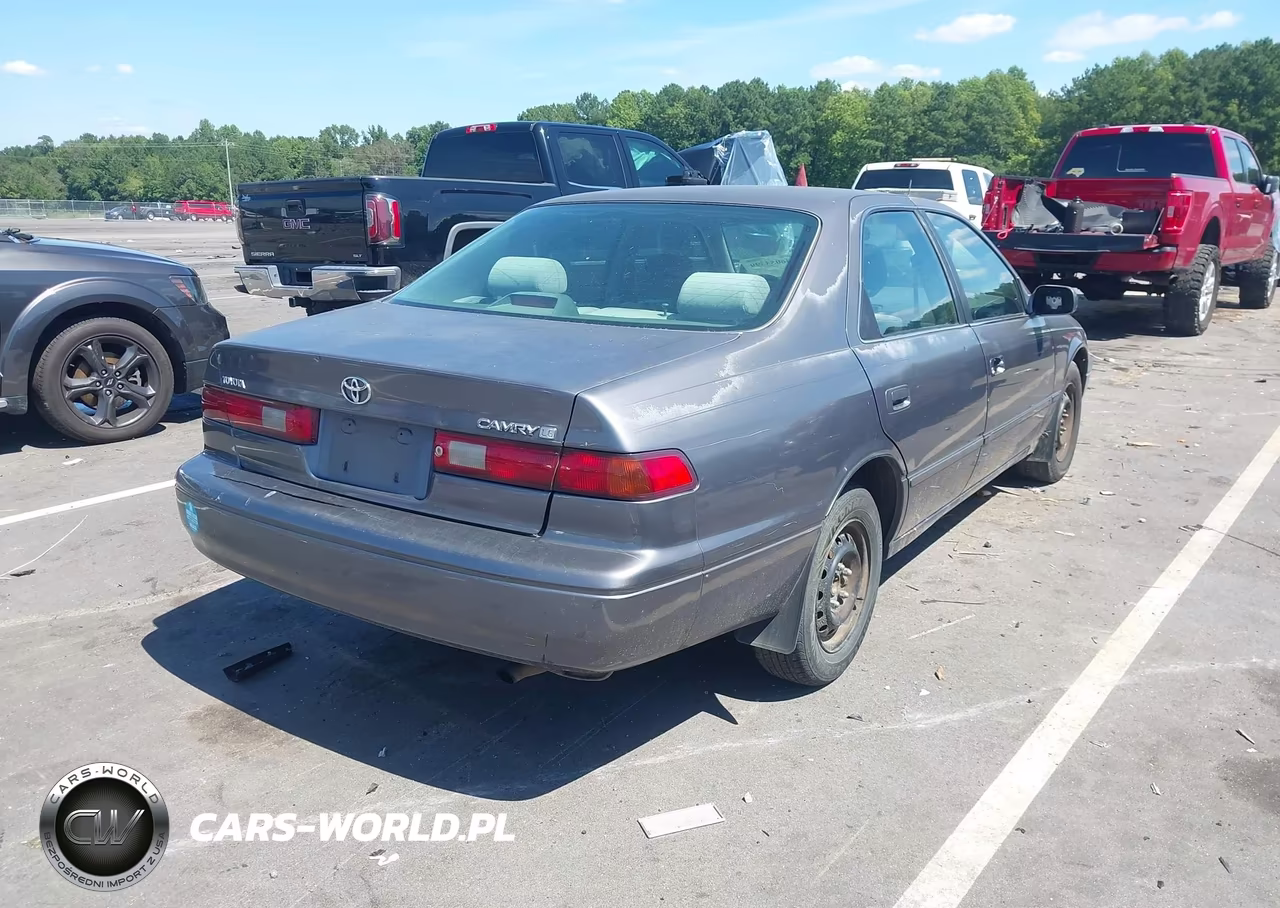 1997 Toyota Camry Le VIN:JT2BG22K4V0025515 - 4