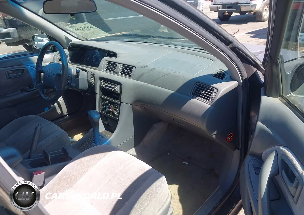 1997 Toyota Camry Le VIN:JT2BG22K4V0025515 - 5