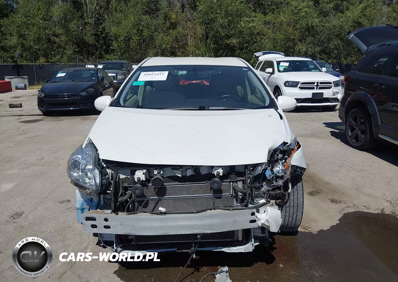 2014 Toyota Prius Four VIN:JTDKN3DU1E1748105 - 13