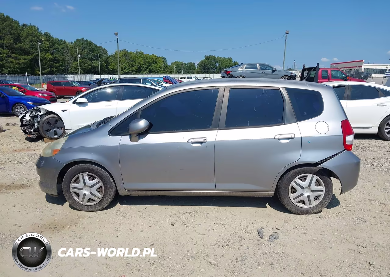 2007 Honda Fit VIN:JHMGD38447S065183 - 14