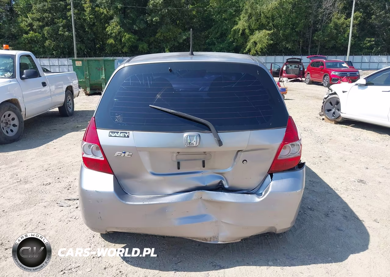 2007 Honda Fit VIN:JHMGD38447S065183 - 16