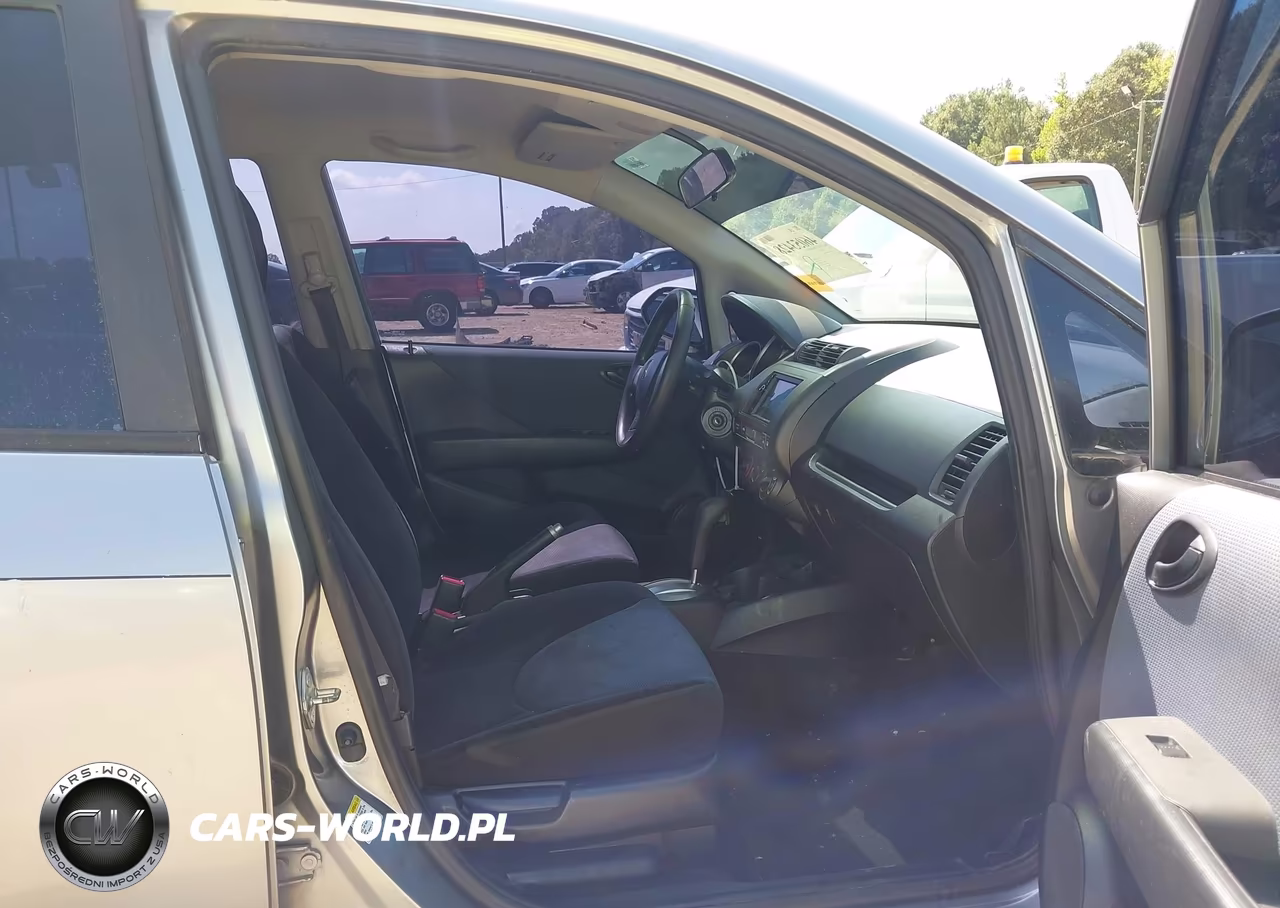 2007 Honda Fit VIN:JHMGD38447S065183 - 5