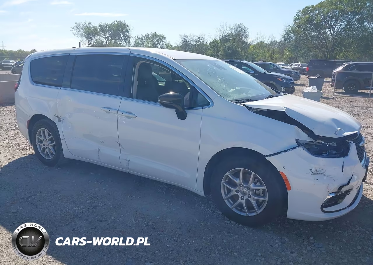 2024 Chrysler Pacifica Touring L VIN:2C4RC1BGXRR125041 - 1