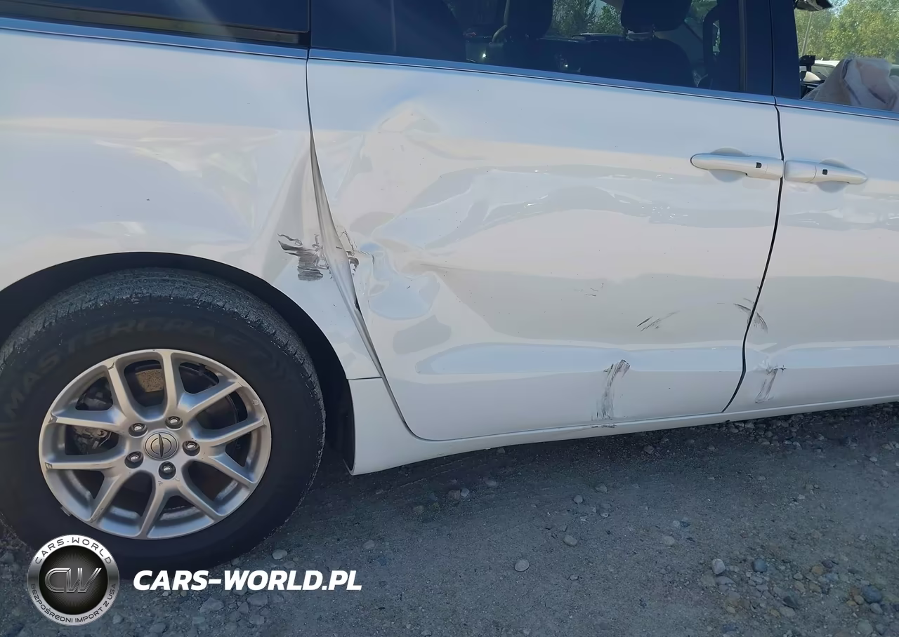 2024 Chrysler Pacifica Touring L VIN:2C4RC1BGXRR125041 - 16