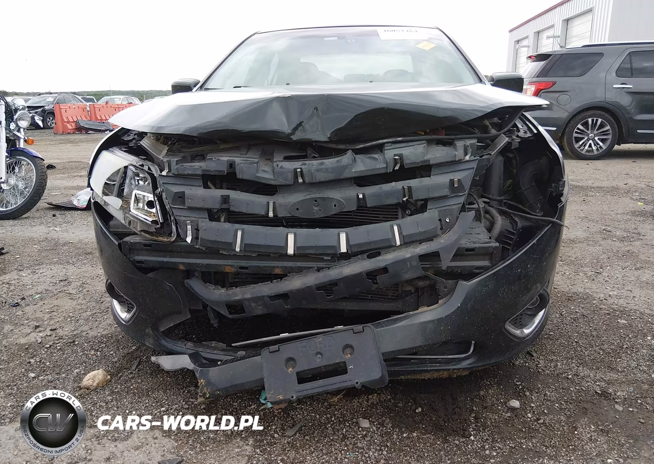 2010 Ford Fusion Hybrid VIN:3FADP0L31AR135742 - 6