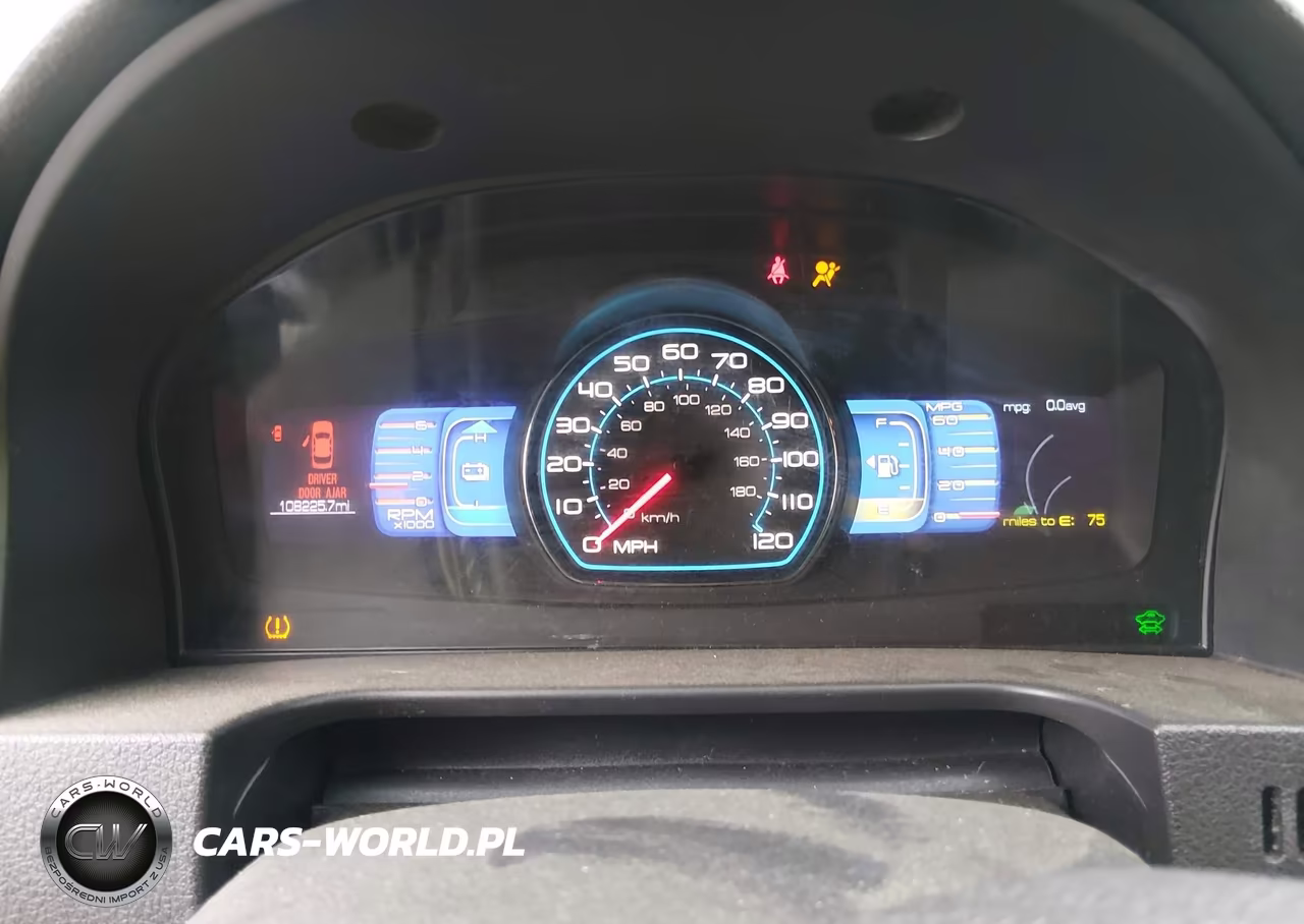 2010 Ford Fusion Hybrid VIN:3FADP0L31AR135742 - 7