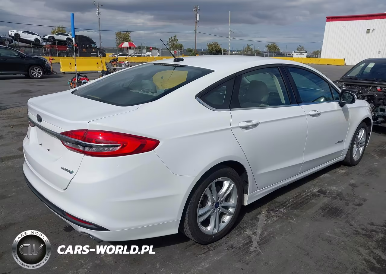 2018 Ford Fusion Hybrid S VIN:3FA6P0UU7JR125412 - 4