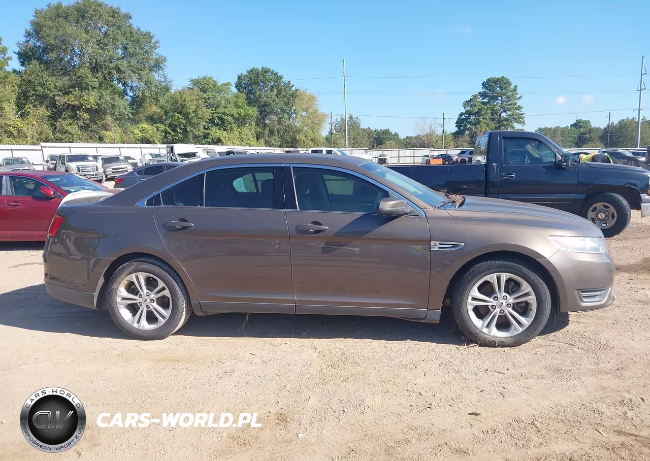 2015 Ford Taurus Sel VIN:1FAHP2E83FG155124 - 13