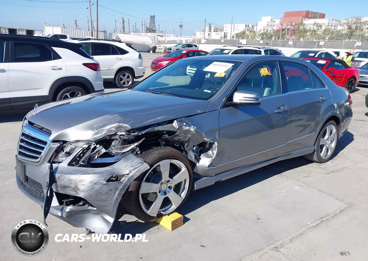 2012 Mercedes-Benz E 350 VIN:WDDHF5KB0CA587351 - 2