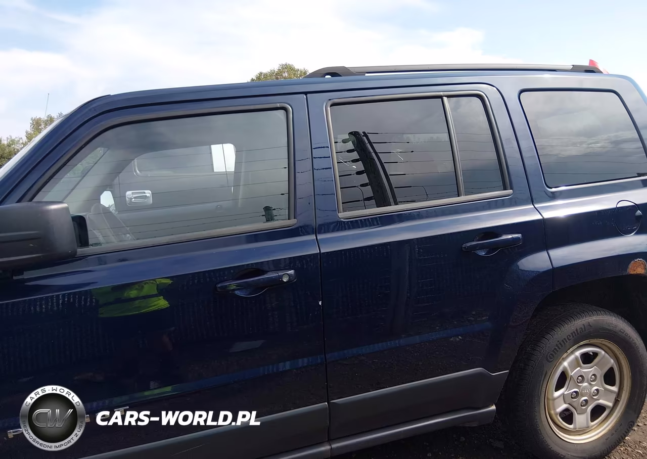 2015 Jeep Patriot Sport VIN:1C4NJRBB7FD153692 - 14