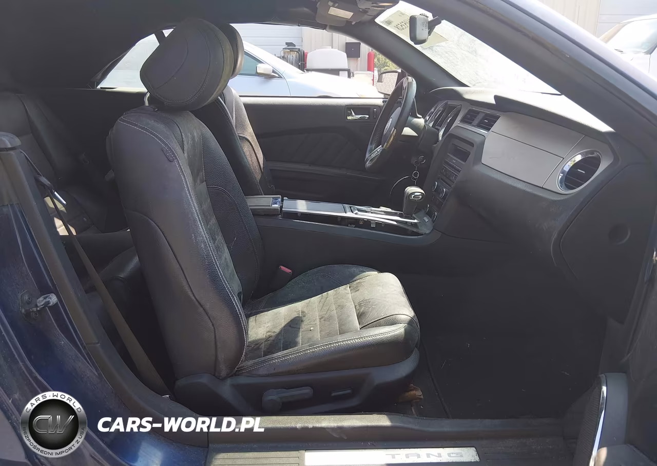 2012 Ford Mustang V6 Premium VIN:1ZVBP8EM0C5255301 - 5