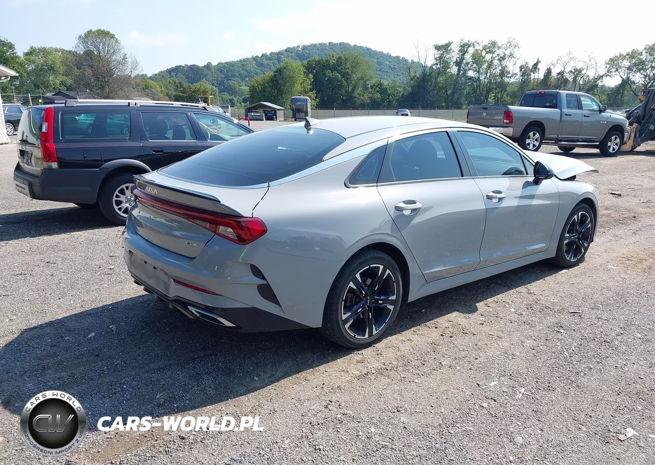 2023 Kia K5 Gt-Line VIN:5XXG64J24PG180094 - 4