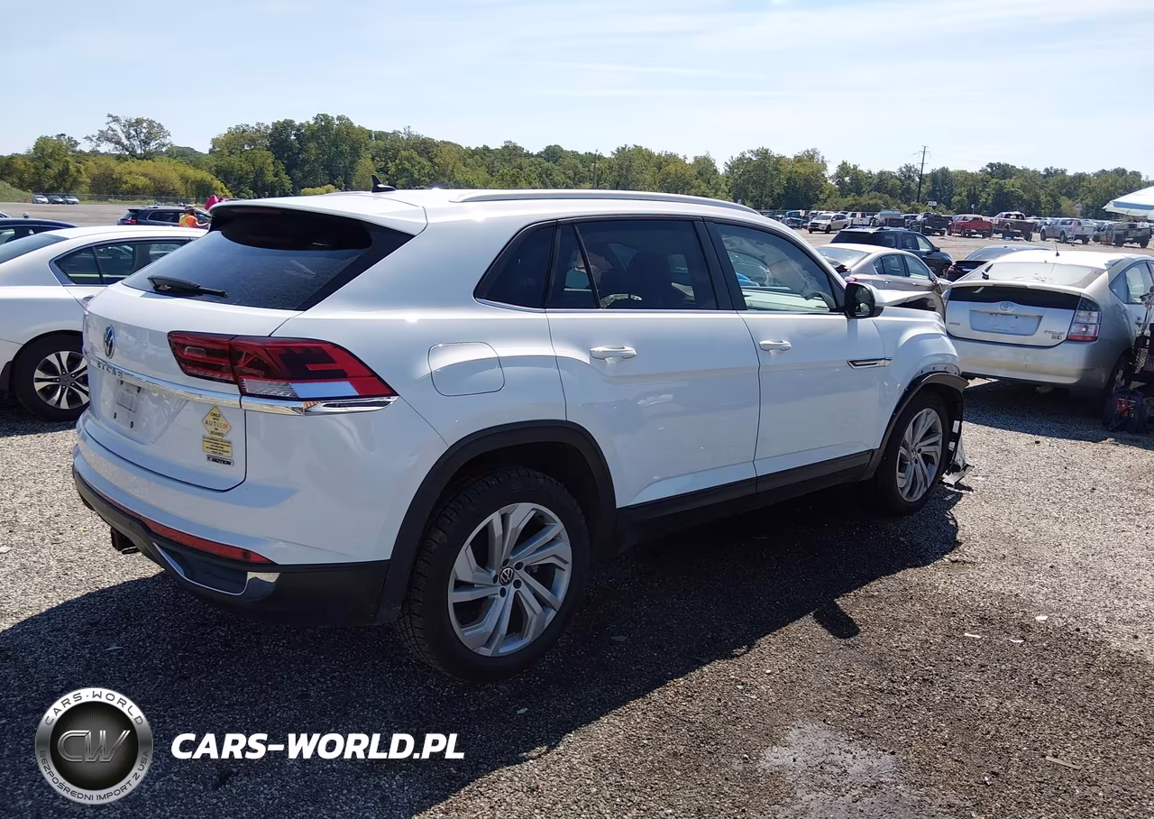 2020 Volkswagen Atlas Cross Sport 3.6L V6 Se W-Technology-3.6L V6 Se W-Technology R-Line VIN:1V21E2CA7LC218184 - 4