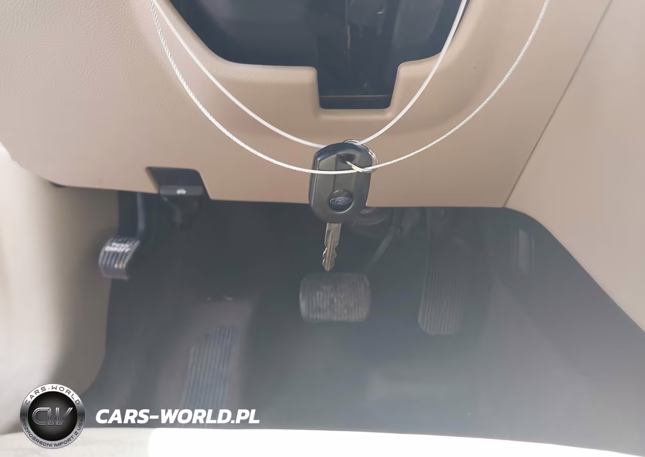 2013 Ford Taurus Sel VIN:1FAHP2E82DG221000 - 11