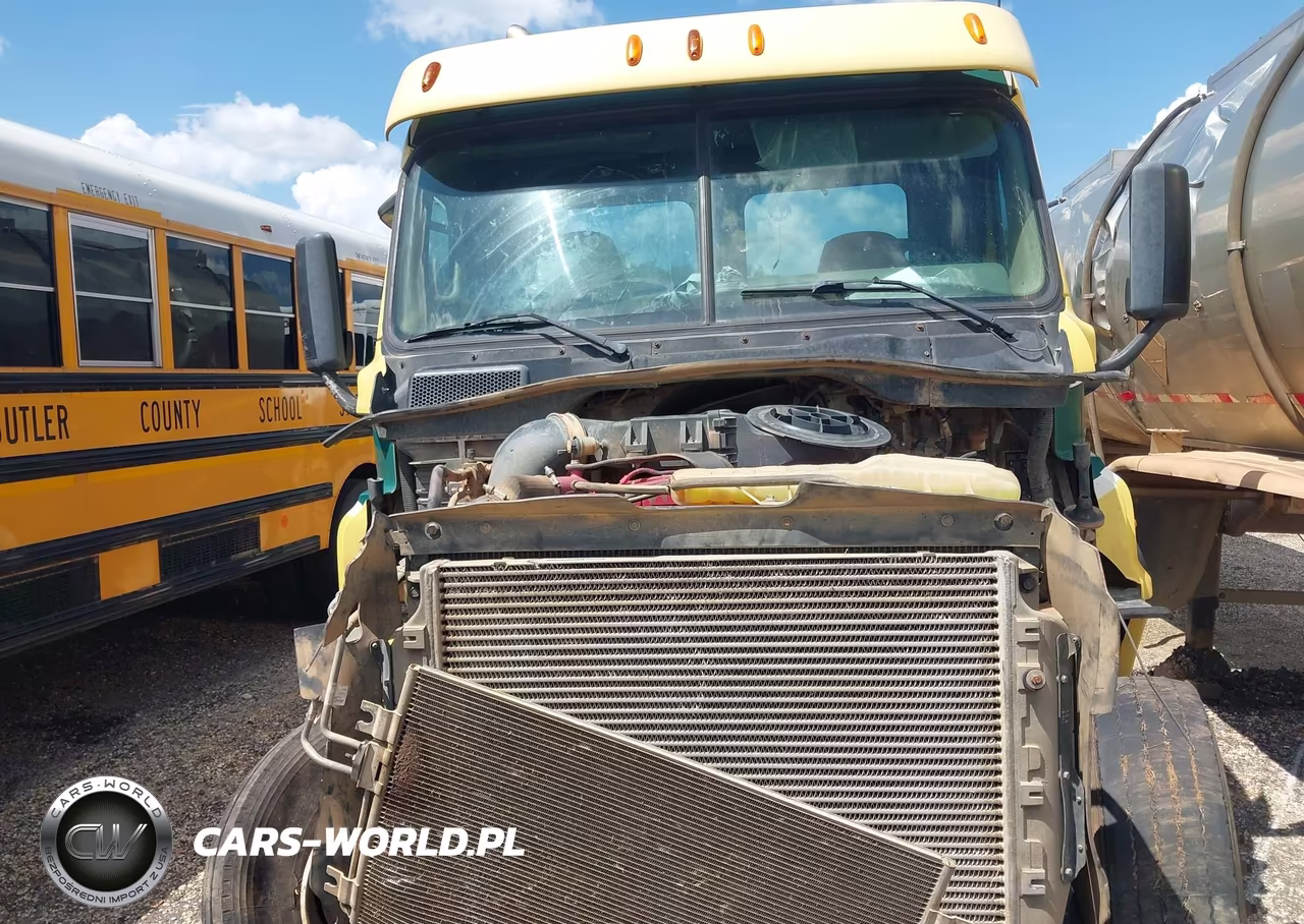 2014 Freightliner Cascadia 125 VIN:3AKJGEBG8ESFS8625 - 12