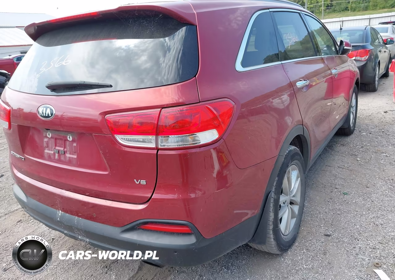 2017 Kia Sorento 3.3L Lx VIN:5XYPG4A52HG309096 - 4