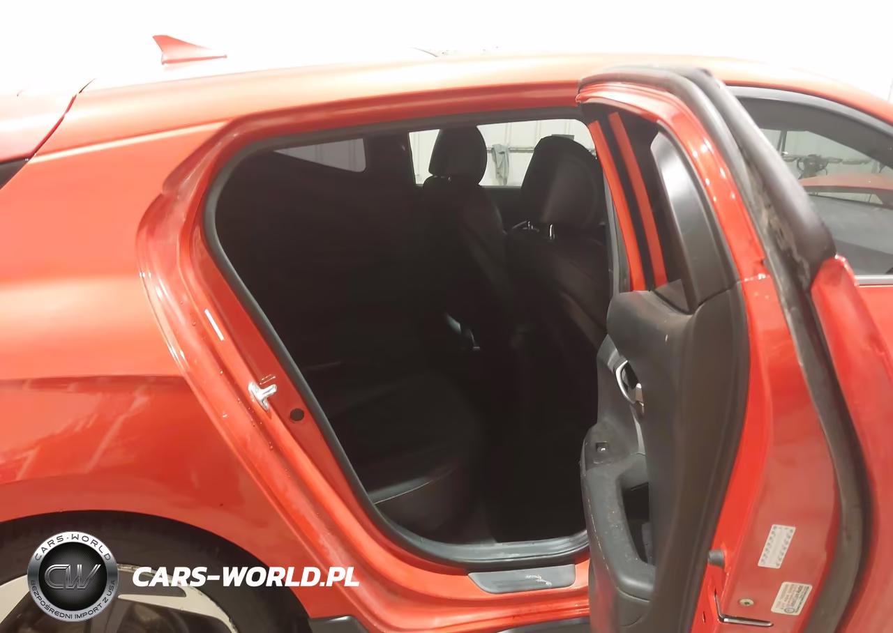 2019 Hyundai Veloster Turbo VIN:KMHTH6AB5KU002276 - 8