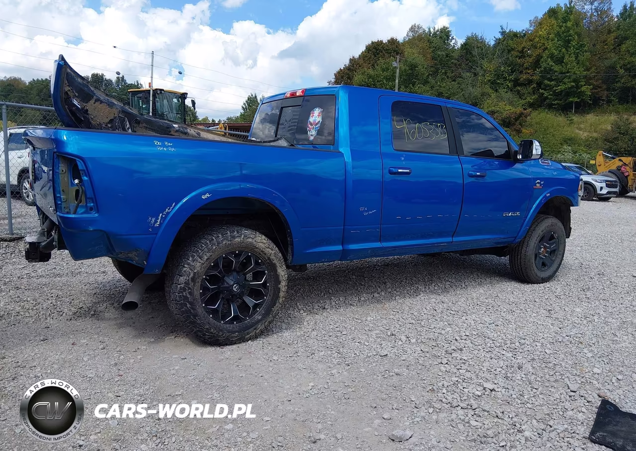 2020 Ram 2500 VIN:3C6UR5NL6LG281929 - 4