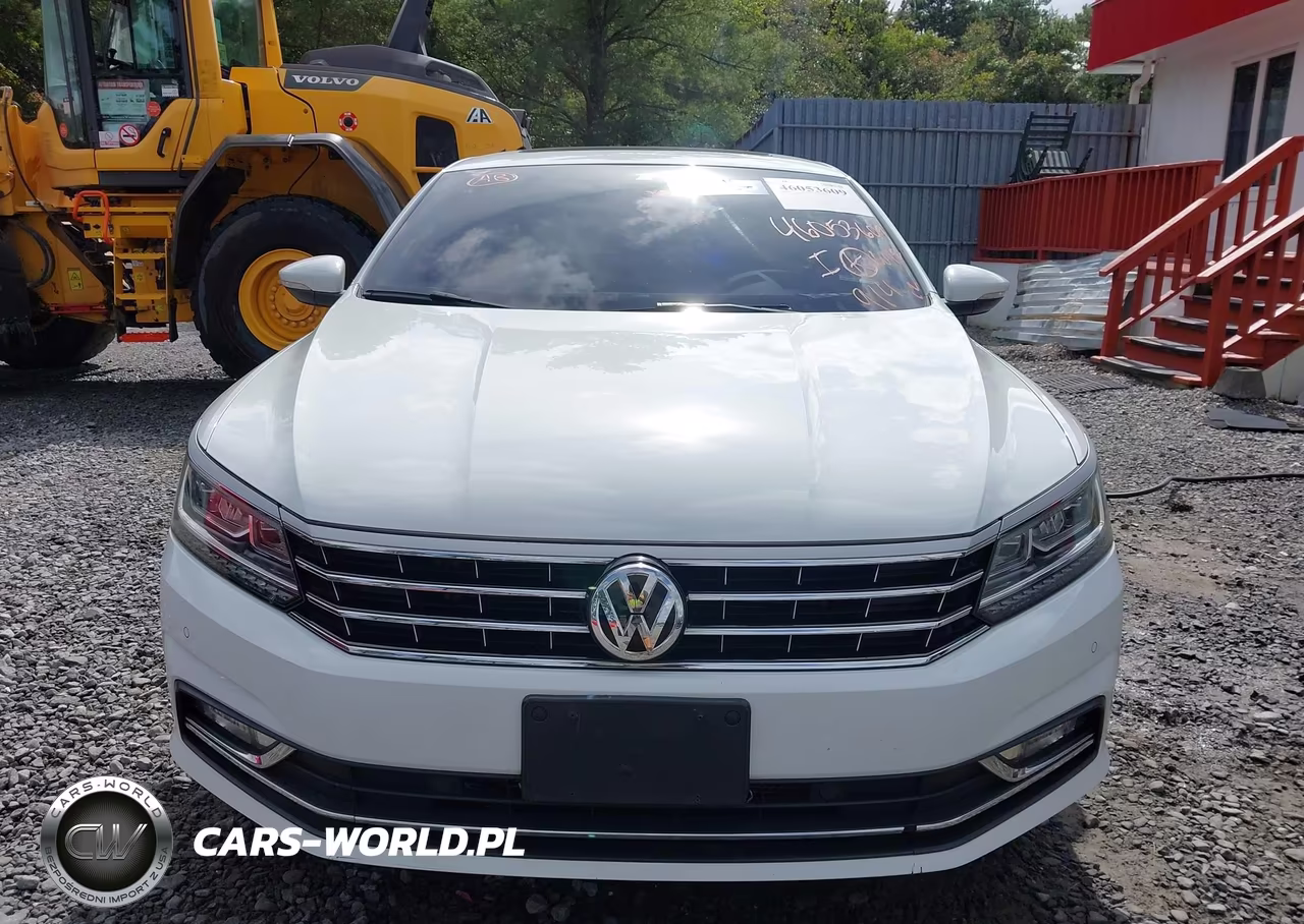2018 Volkswagen Passat 2.0T Sel Premium VIN:1VWCA7A33JC020915 - 6