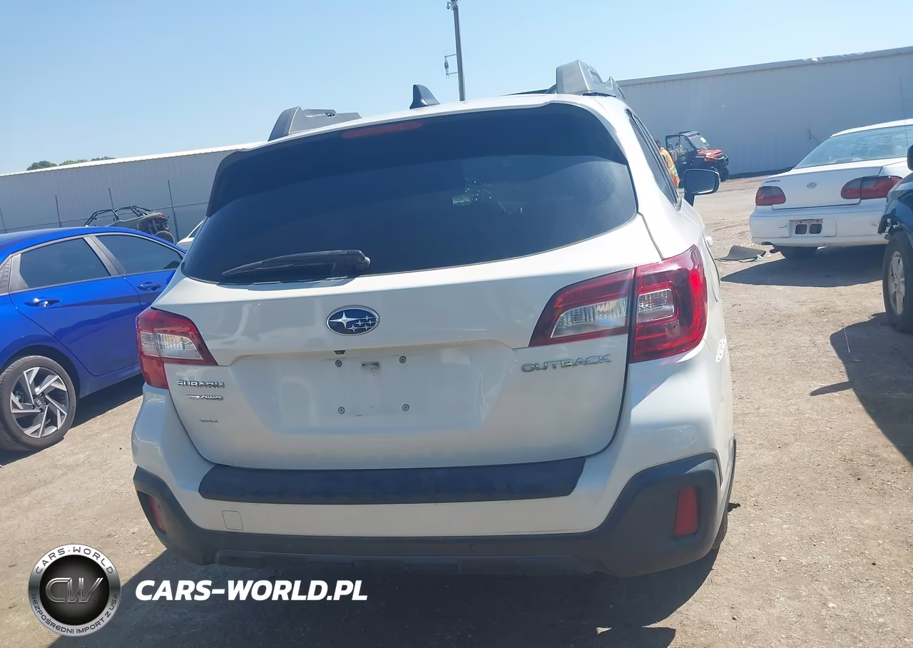 2018 Subaru Outback 2.5I Limited VIN:4S4BSANC7J3266624 - 17