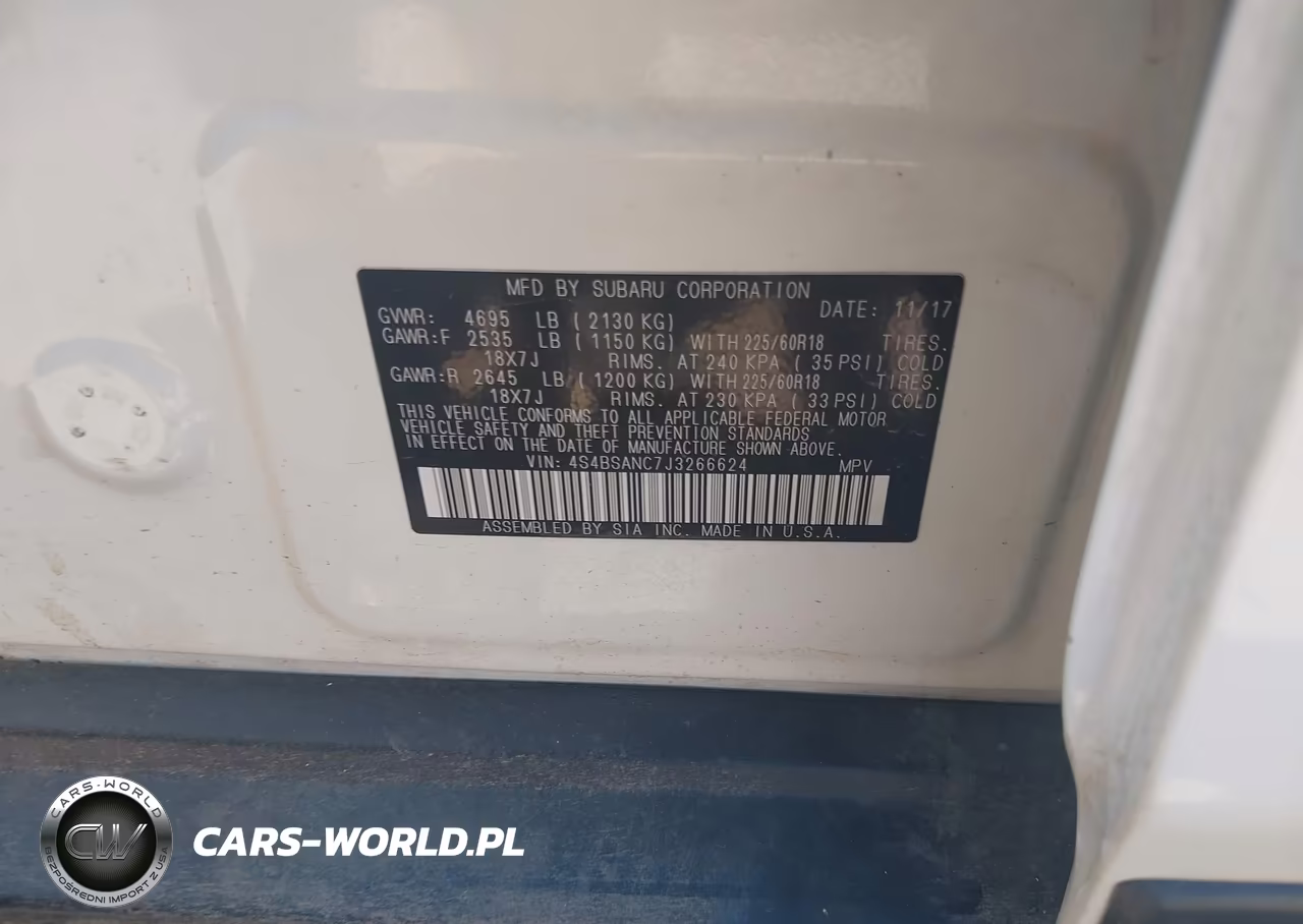 2018 Subaru Outback 2.5I Limited VIN:4S4BSANC7J3266624 - 9