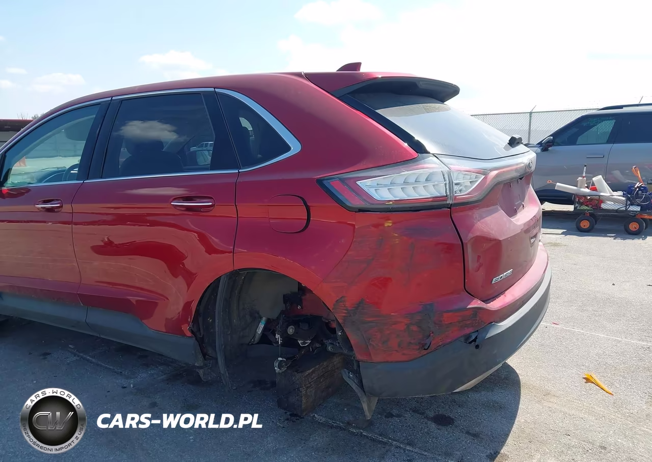 2018 Ford Edge Titanium VIN:2FMPK3K94JBC19237 - 6