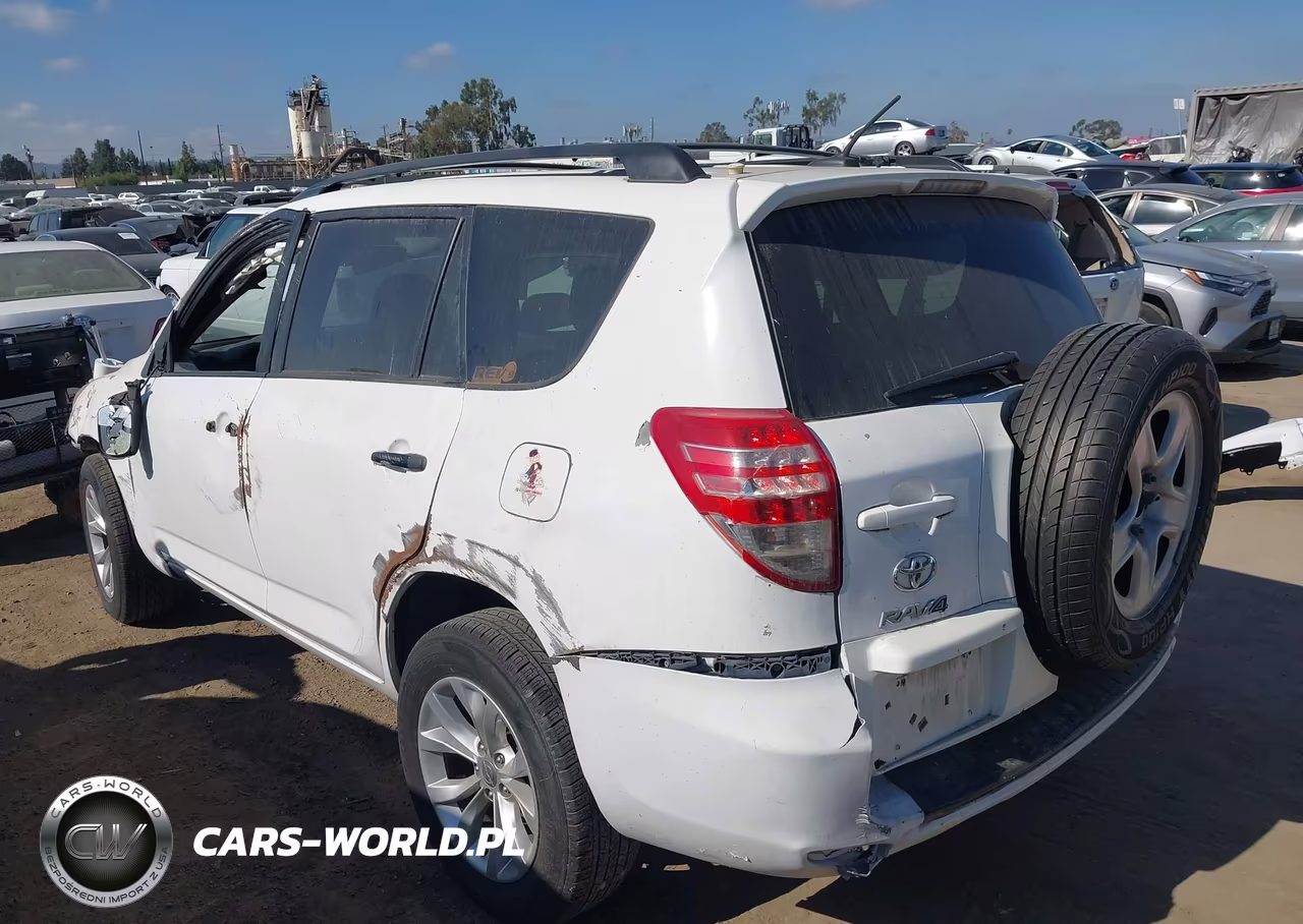 2011 Toyota Rav4 VIN:2T3ZF4DV4BW078363 - 3