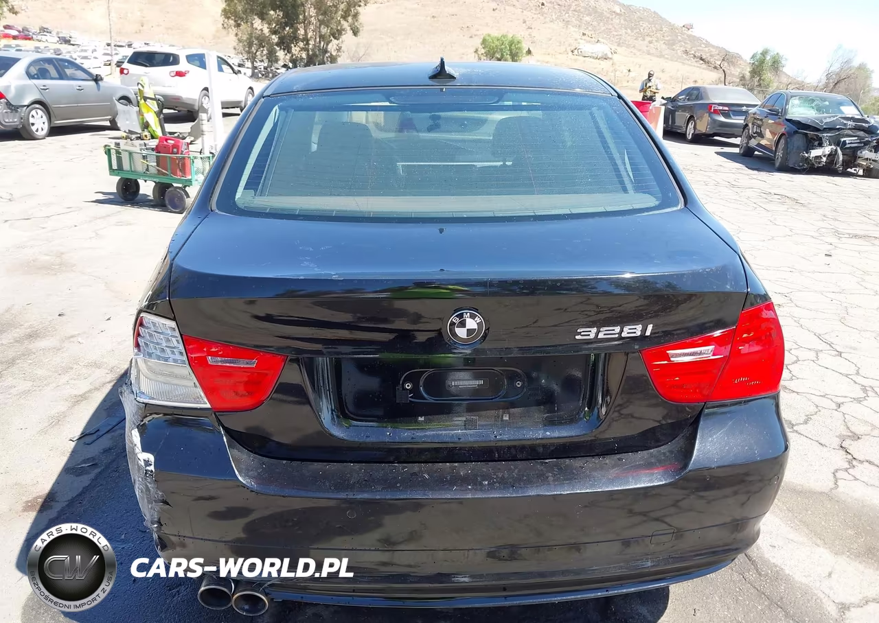 2011 BMW 328I VIN:WBAPH5C50BA446543 - 16
