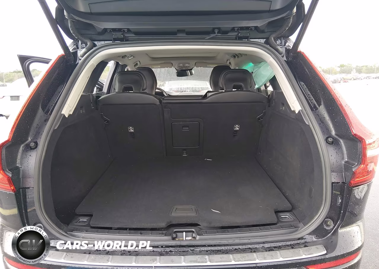 2024 Volvo Xc60 B5 Core Dark Theme VIN:YV4L12RK5R1725091 - 12