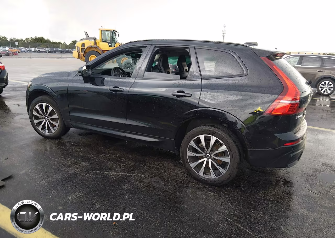 2024 Volvo Xc60 B5 Core Dark Theme VIN:YV4L12RK5R1725091 - 3